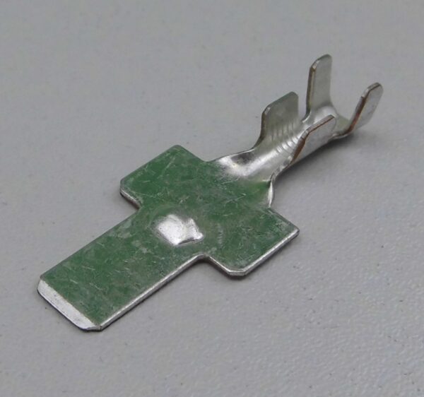 FLACHSTECKER 2,5-4QMM